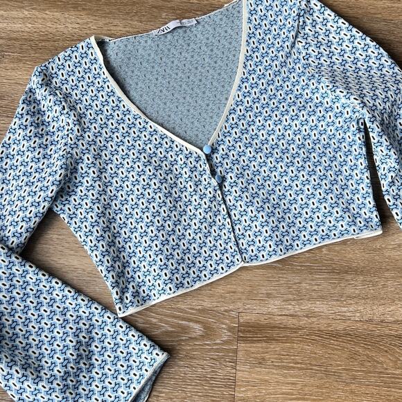 Zara Light Blue Geometric Cropper Button Cardigan Flare Sleeved - Picture 3 of 8